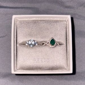 Elegant Silver and Green Gemstone Ring Set